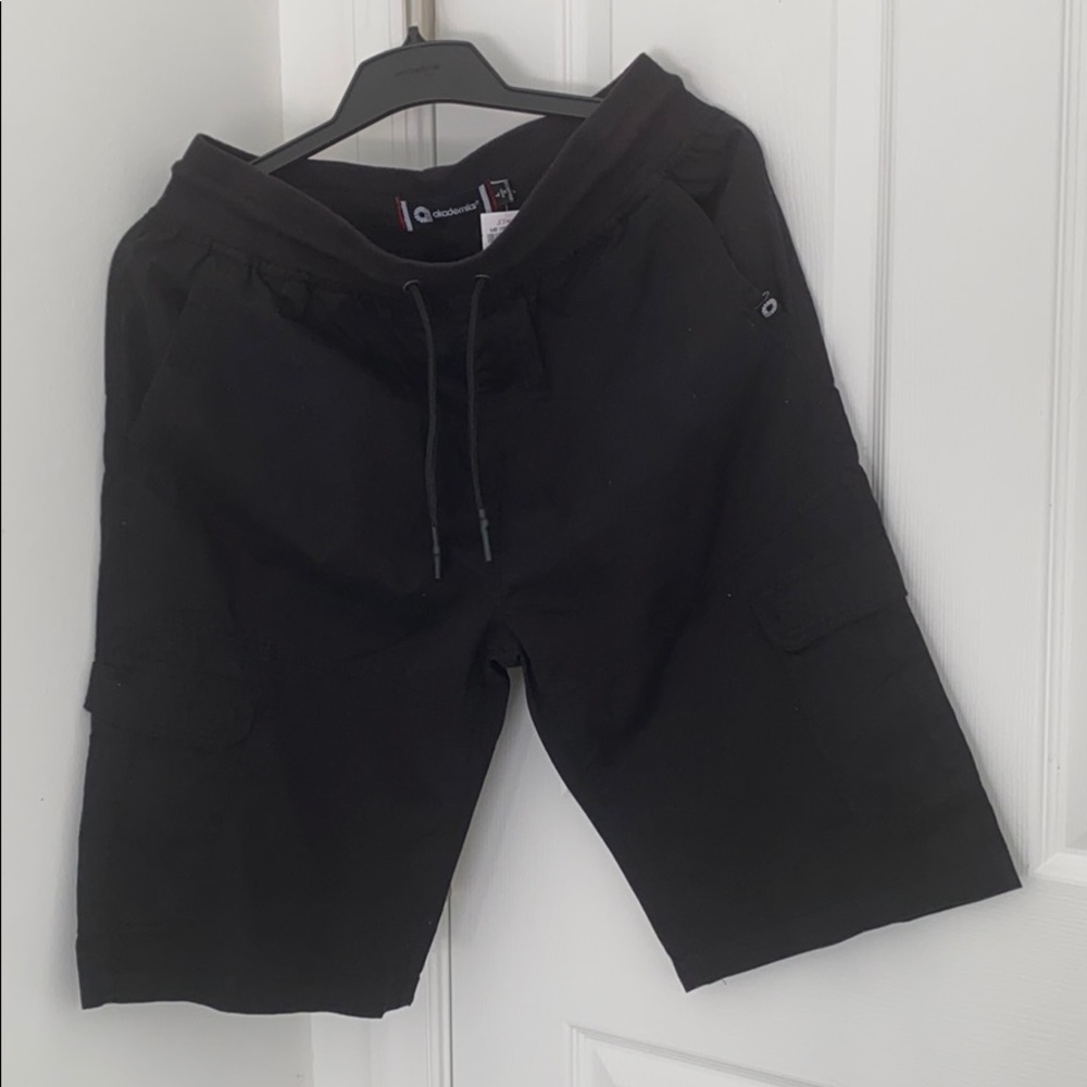 Men cargo shorts